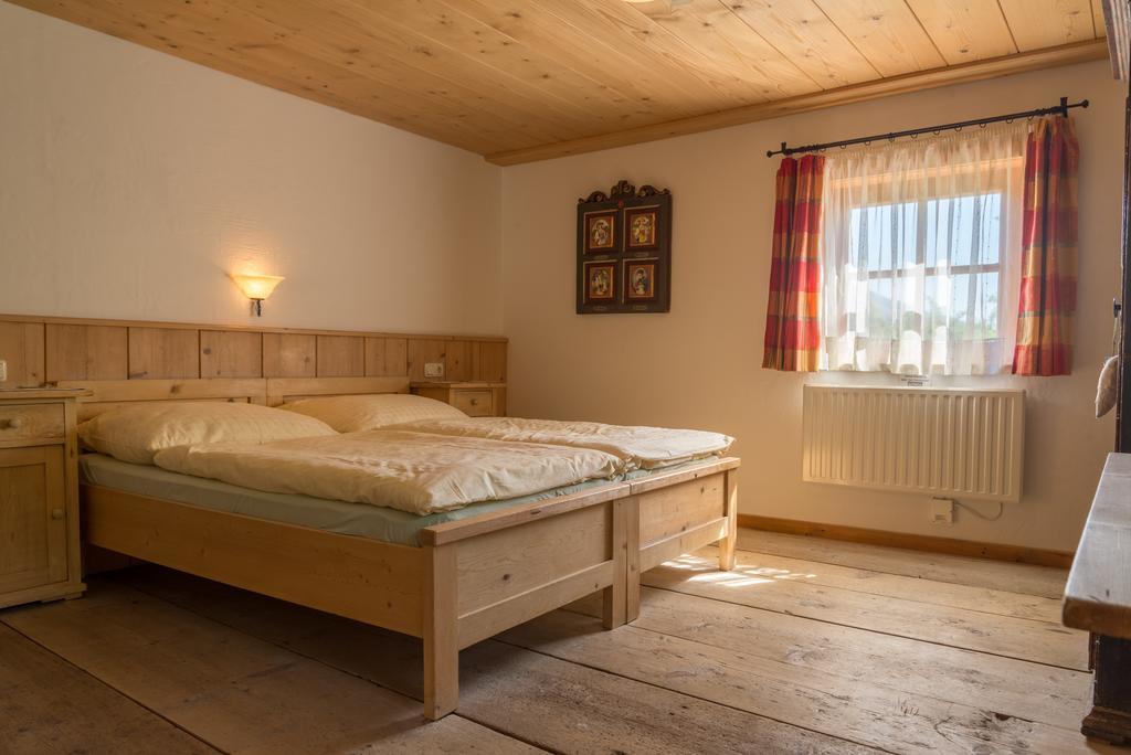 Villa Schmiedhaeusl Fusch an der Glocknerstraße Habitación foto